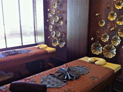 سووارنابومی سوئیت