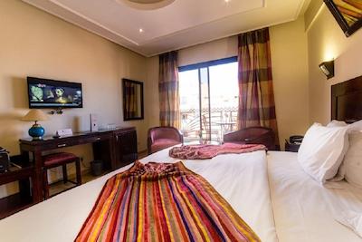 لز ترویز پالمیرز