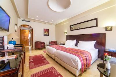 لز ترویز پالمیرز