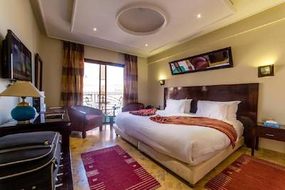 لز ترویز پالمیرز