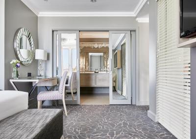 کویین ویکتریا هتل