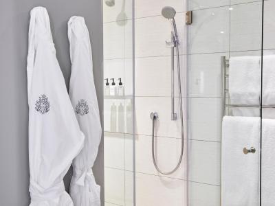 کویین ویکتریا هتل