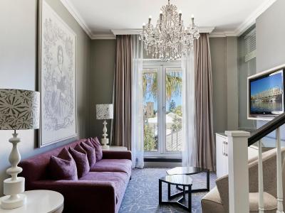 کویین ویکتریا هتل