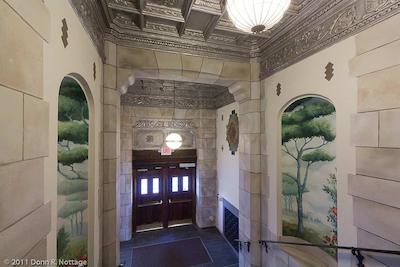 دوبلتری بای هیلتون-د تودر ارمز هتل