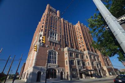 دوبلتری بای هیلتون-د تودر ارمز هتل