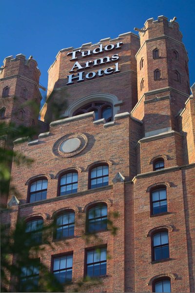 دوبلتری بای هیلتون-د تودر ارمز هتل