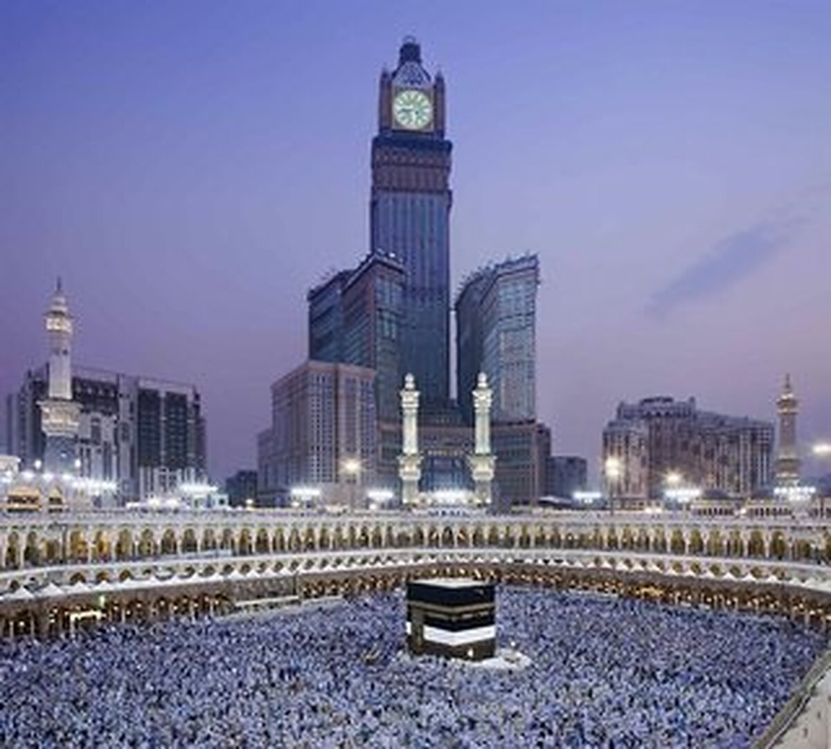 رافلز ماکاه پالاس