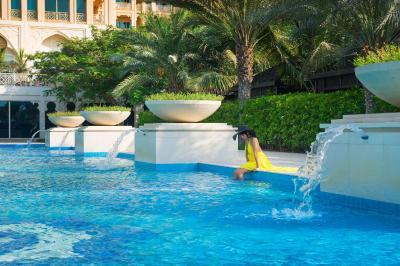 والدرف استریا راس ال خیمه