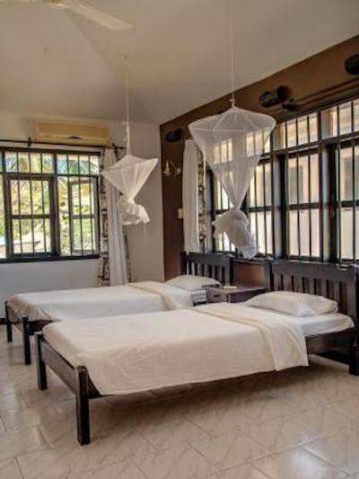 باهاری دهو بیچ ویلاز