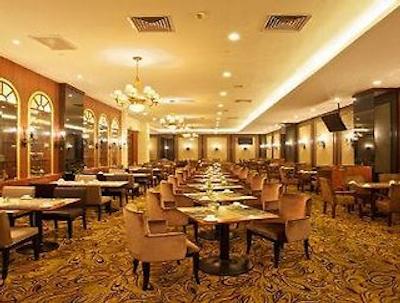 هوارد جانسون هنگ چائو ایرپورت هتل شانگهای