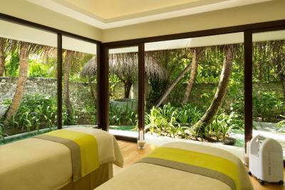 نیاما پرایوت ایسلندز مالدیو