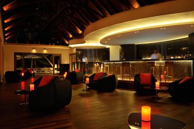 نیاما پرایوت ایسلندز مالدیو