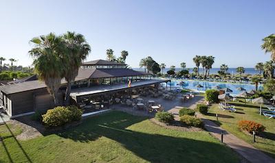 هتل ایلونین ایستلانتیلا