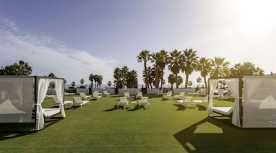 هتل ایلونین ایستلانتیلا