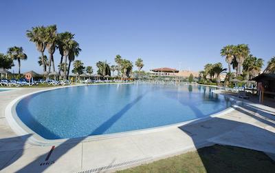 هتل ایلونین ایستلانتیلا