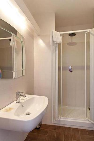 لا لونا رمانا