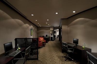 هیلتون کویینستون ریزرت اند اسپا