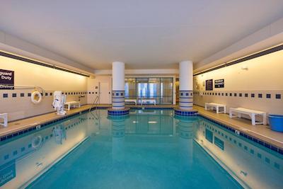 هامپتون این ویرجینیا بیچ-اُسینفرنت اسود