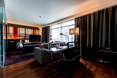 پارک پلازا بانکوک سوی 18