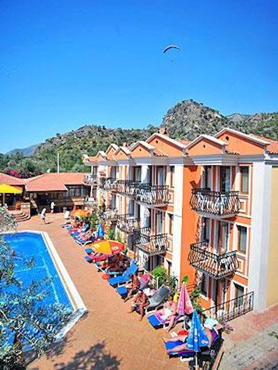 ماجیک تولیپ بیچ