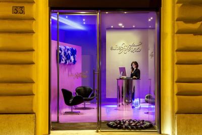 سویت سیستینا فر لورز