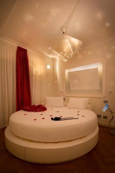 سویت سیستینا فر لورز