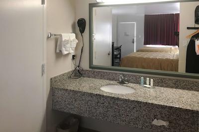 دز این اند سویتز مسا