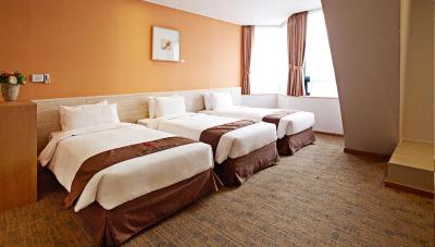 هتل اسکیپارک میئونگدنگ ایی