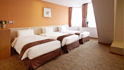 هتل اسکیپارک میئونگدنگ ایی