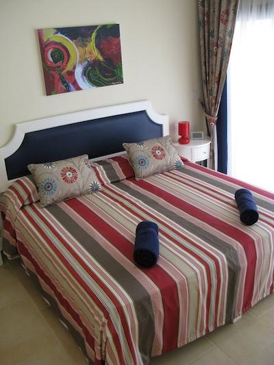 ریال بلو پافز هتل اند اسپا