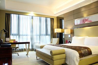 کرون پلازا لنگانگ سیتی سنتر