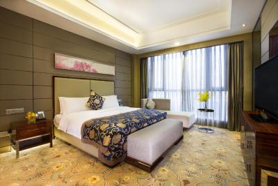 کرون پلازا لنگانگ سیتی سنتر