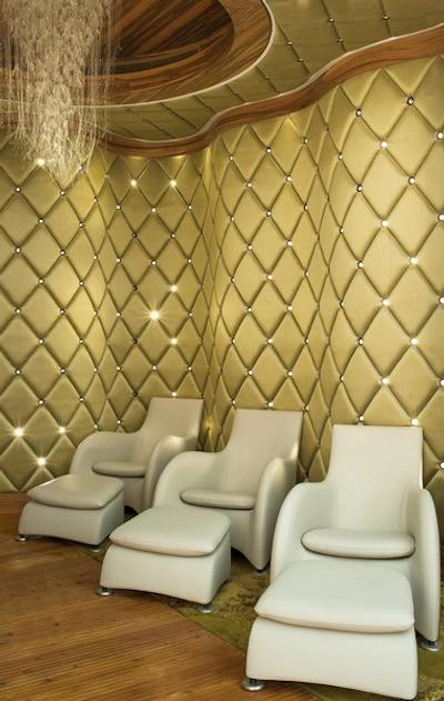 ووگو ابوظبی گلف ریزورت اند اسپا