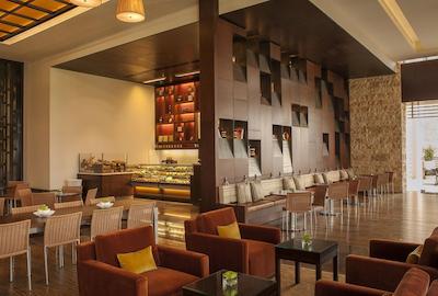 ووگو ابوظبی گلف ریزورت اند اسپا