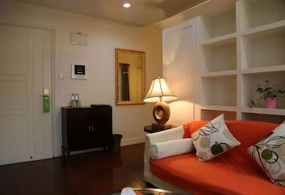 لادل سرویس اپارتمنتس