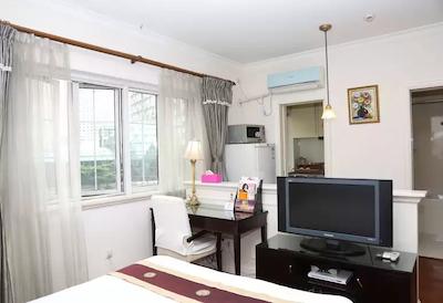 لادل سرویس اپارتمنتس