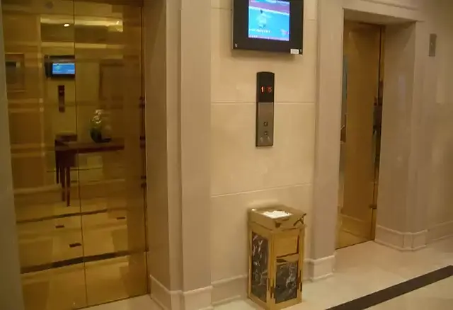 لادل سرویس اپارتمنتس