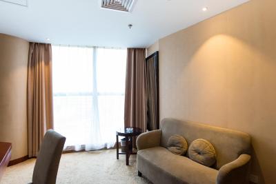 وینا اینترنشنال هتل اکسپو برانچ