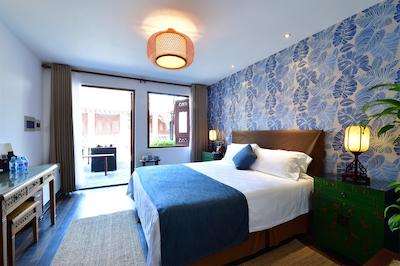 د جینگشان گاردن هتل