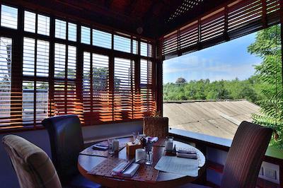 د جینگشان گاردن هتل