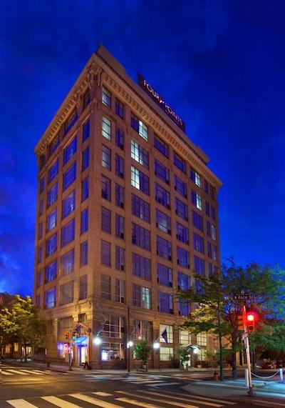 فور پوینتز بای شراتون فیلادلفیا سیتی سنتر