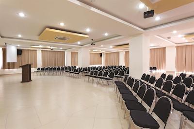 لق هتل بای لا کوینتا کانکون