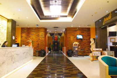 پوری دنپاسار