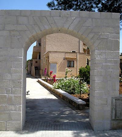 ویلا پریمرا اپارتمنتز