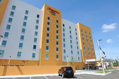 هامپتون این بای هیلتون کرتارو تکنلجیکو