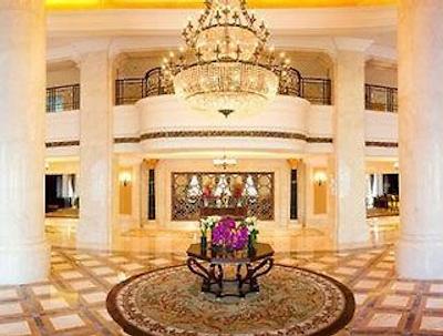 دز هتل اند سویتز فودو