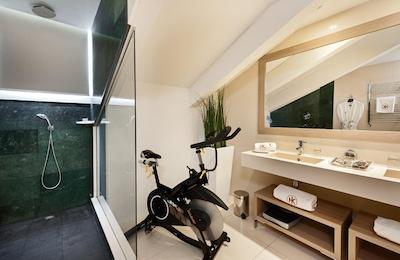 کاتالنیا پلازا مر