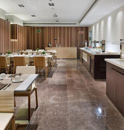 کاتالنیا پلازا مر