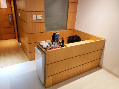 سنسز هتل بوتیک