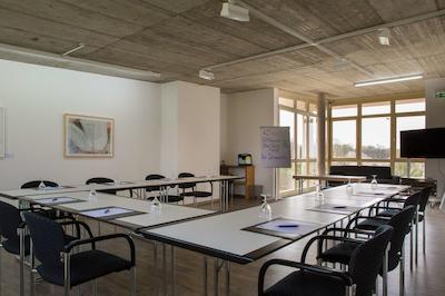 بست وسترن پلاس هتل ویر جاهرسزیتن